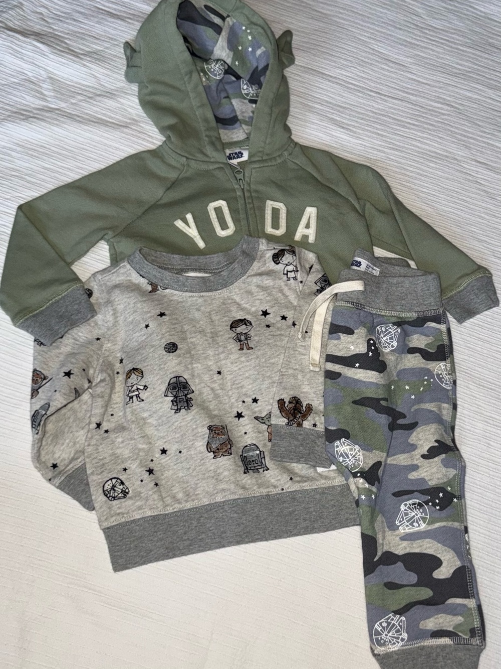 Baby GAP x Star Wars Yoda 3 Piece Outfit Lot 12-18M Hoodie Pants